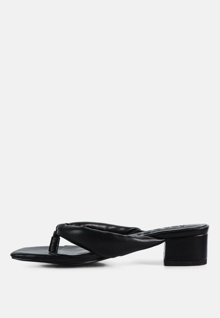 MEMESTAR Black Low Heel Thong Sandals 7 MEMESTAR Black Low Heel Thong Sandals - Image 5