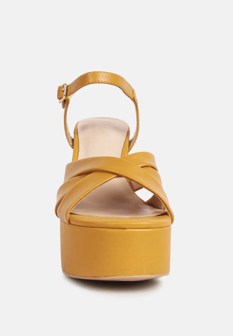 De-vil Crisscross Straps Block Heel Sandals In Tan 5 De-vil Crisscross Straps Block Heel Sandals In Tan - Image 3